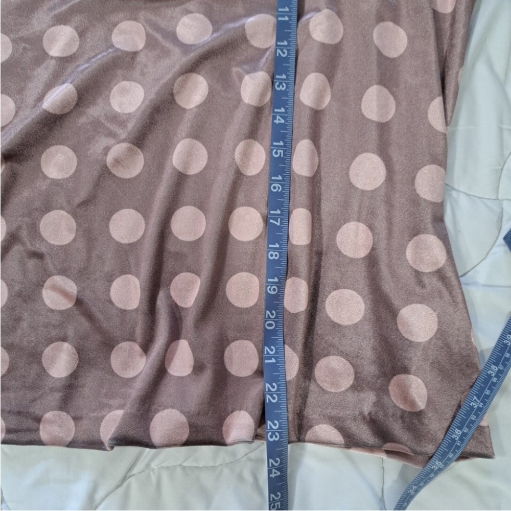 G by Giuliani, XL, Polka D Velvet Top - Mauve - Picture 8 of 8